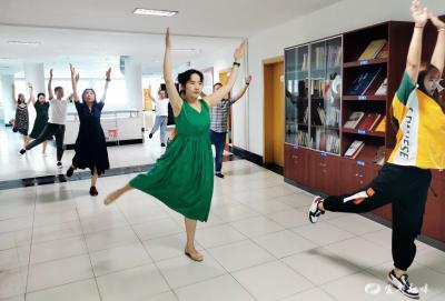 动起来！党政综合大楼掀起“工间操”热潮