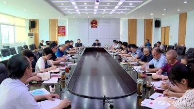 朱少华到市人大常委会机关宣讲“三个规定”