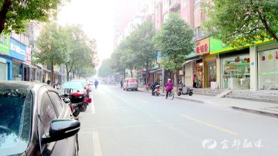 我市开展市容环境整治行动