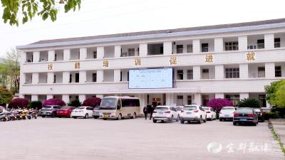 保育师 育婴员职业资格等级鉴定考试举行