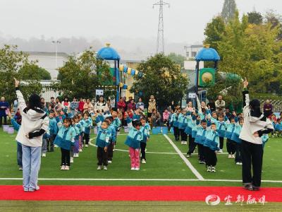 “伴”日相见，爱润成长