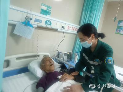 91岁老人脑梗命悬一线！宜都这家卫生院上演“生死时速”