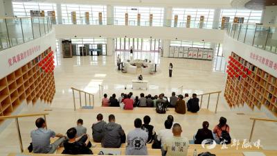 宜昌市高新区残联到我市开展“五个一”活动文化助残活动