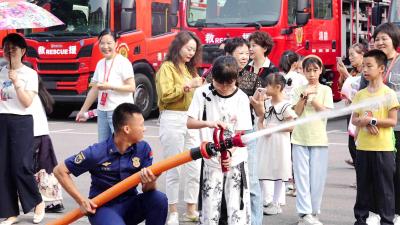 市政协开展“委员润苗”六一结对关爱集体活动