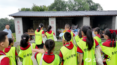 大手牵小手 探秘垃圾重生之旅