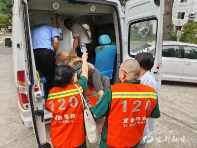 王家畈镇中心卫生院成功实施一例急性心肌梗死溶栓治疗