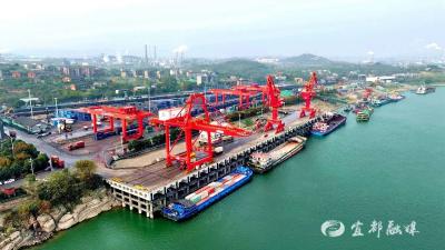 31.1万吨！400%增速！枝城港成西磷东运“流量担当”