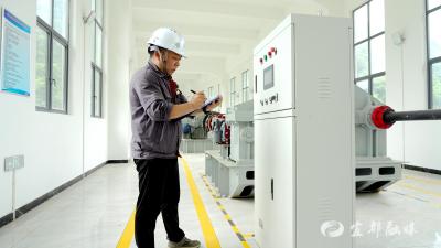 【弘扬三大精神 奋力建成支点】许正超：三十年守坝筑安澜