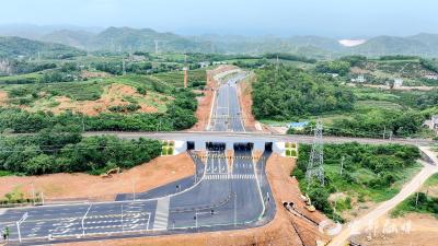 宜都化工园三号路主体工程完工
