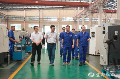 问诊开方解难题！宜昌市“劳模工匠助企行”走进宜都 