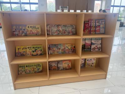 宜都妇幼“书香驿站”让就医时光有温度