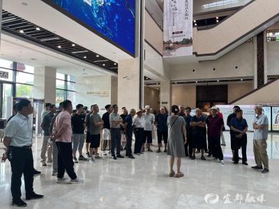 追忆峥嵘岁月 展望城市发展