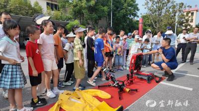 “小小消防员”开启半日体验之旅