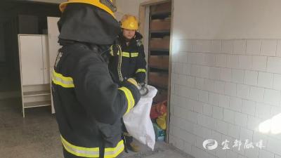 10分钟，档案室里的“不速之客”落网……