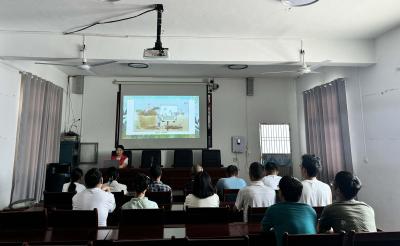 露天课堂+室内宣讲，村民“面子观”变了样