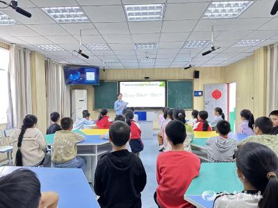 法治副校长进校园 筑牢青少年成长“防护墙”