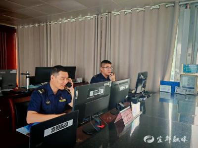 碰撞险情前，宜都海事处处变不惊……