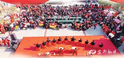党建绣花针“绣”出矿区幸福图
