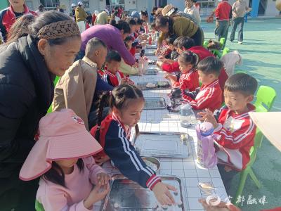 【网络中国节·重阳】朝阳伴夕阳 携手过重阳