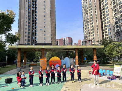 【网络中国节·重阳】音乐派对遇上重阳节，八字桥社区老少同乐嗨翻天！