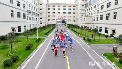 “东阳光药”2025宜都半程马拉松官方训练营第二期开跑