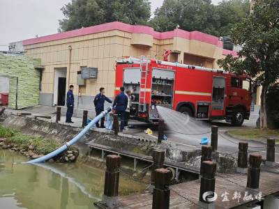 新建消防站迎来“新队员”