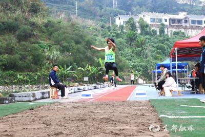 竞技与风尚双丰收！宜都二中22名健儿省田径赛创佳绩