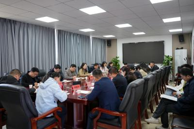 政企协同破题！我市这场座谈会为产业工人改革聚智赋能