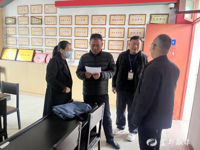 健康副校长“把脉”校园防控