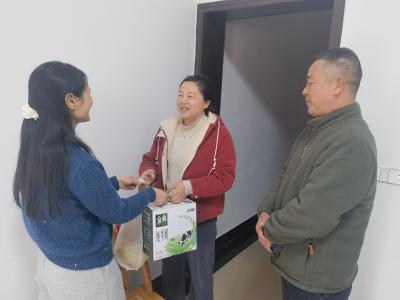 电话手表的暖心“归家”记