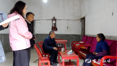 龙顶泉到五眼泉镇开展重点工作专项督导