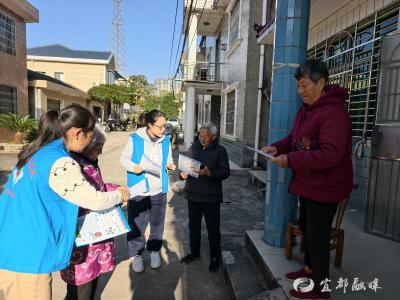 网格员化身“宣传员”，织密非法集资“防护网”