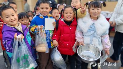 集市“童”行，携手成长之旅