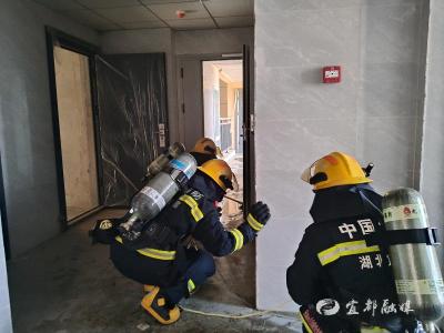 以练为战，宜都消防开展高层建筑整建制实战拉动演练
