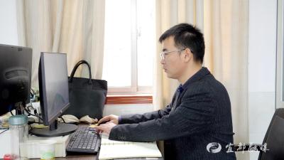 【好支部好支书】“85后”书记刘洋：心系村民办实事 产业引领促振兴