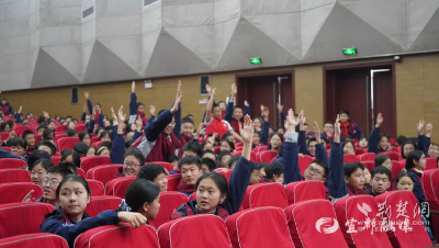 “宪”在行动！宜都外国语学校的这堂宪法课掌声不断