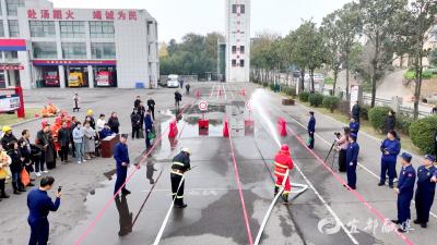 我市开展多种形式消防队伍技能大比拼活动