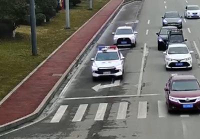 10分钟疾驰护航！宜都交警以速度守护生命