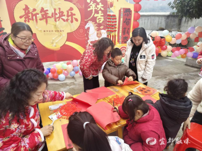 【网络中国节·春节】纳福新春邻里宴，传统年味韵味浓