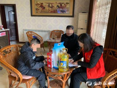 爱润双节 情暖童心