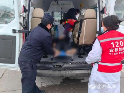 湖北宜都：归途突发疾病！警民联手护平安
