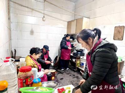 宜昌宜都：老人一句心愿，引来五位“幸福厨娘”上门……