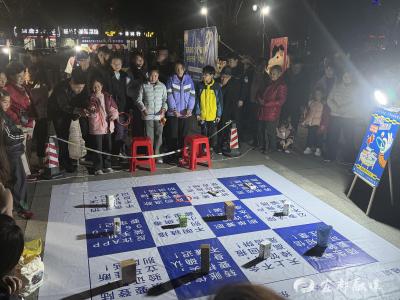 反诈宣传进夜市，平安守护“不打烊”