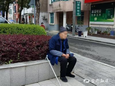 一眼认出、一小时找寻，这一幕，暖！
