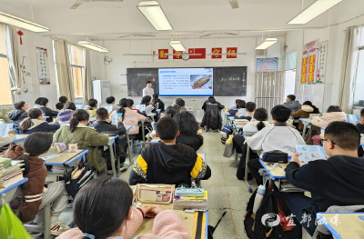 血防知识进校园，以学促防筑屏障