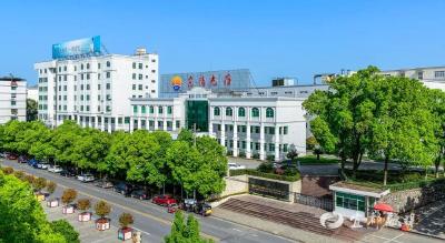 东阳光冠名“楚超”宜昌队的背后——一场企业与城市长达25年的“双向奔赴”