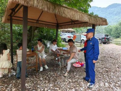 宜都密织节日“防火墙”
