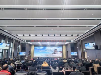 我市多措并举开展职业健康系列宣传活动 