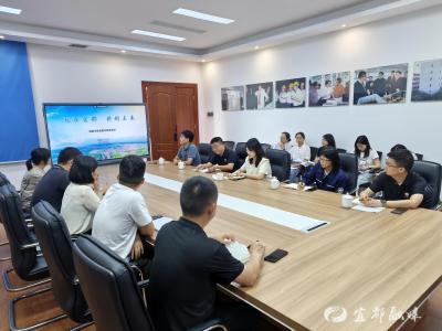宜都人社送策入企优服务 深化改革提质效