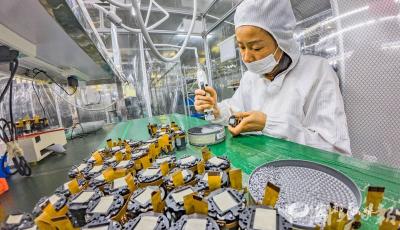 日产镜片超300万片！宜都光学企业产销两旺